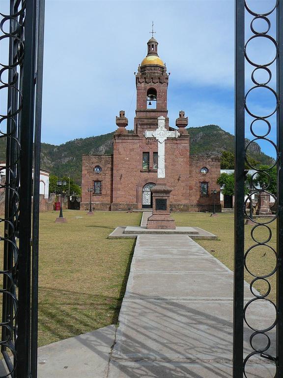 Hotel Paraiso Del Oso Cerocahuí Eksteriør bilde